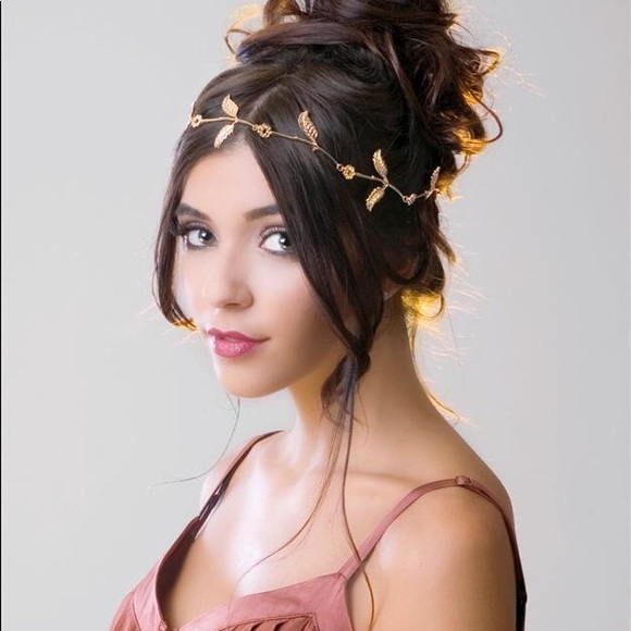 Gold leaf headpiece - Picture 4 of 4
